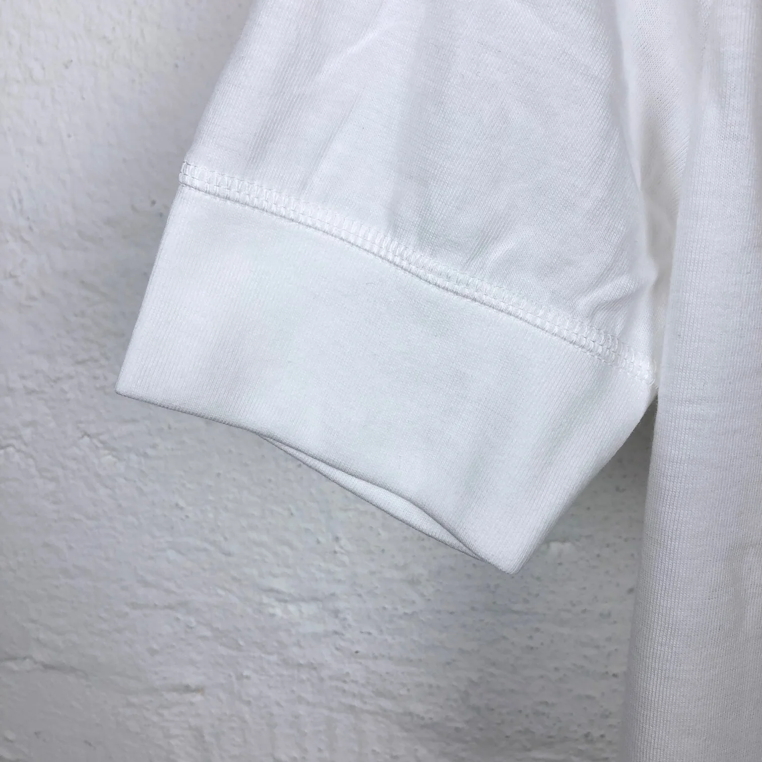 merz b. schwanen | 1960s army tee white - Image 4