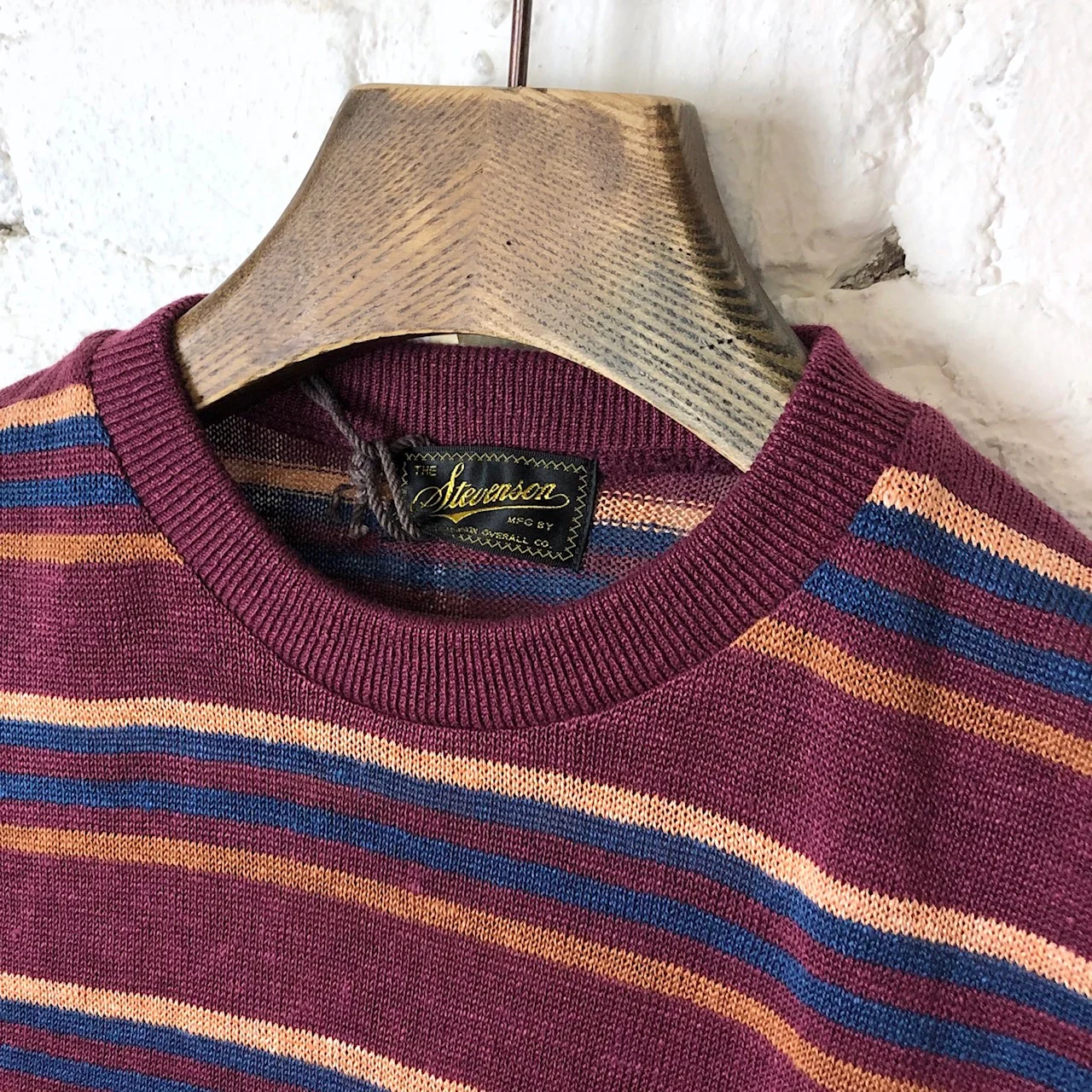 stevenson overall co. | classic bordered linen knit shirt burgundy - Image 4