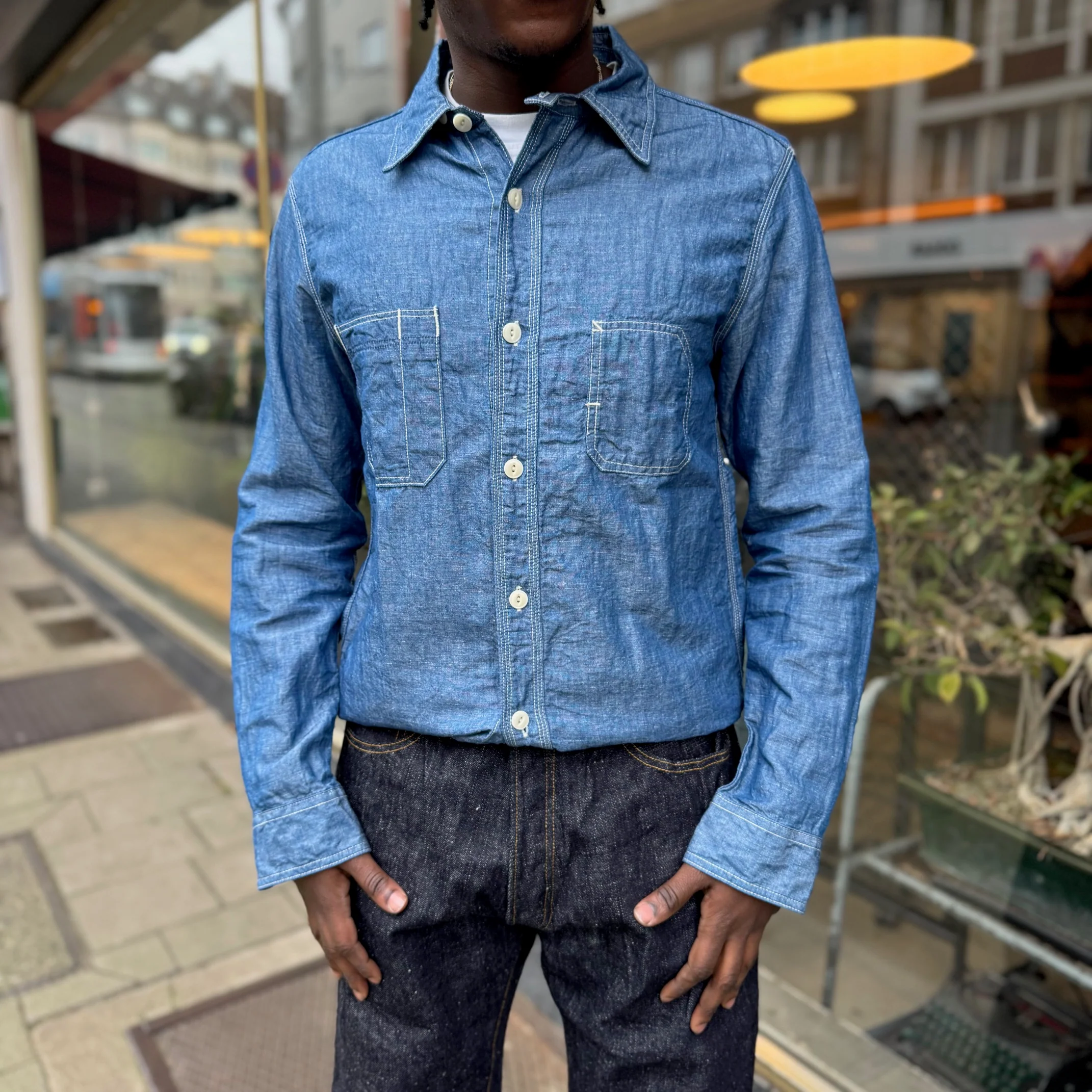 ues | chambray work shirt - Image 3