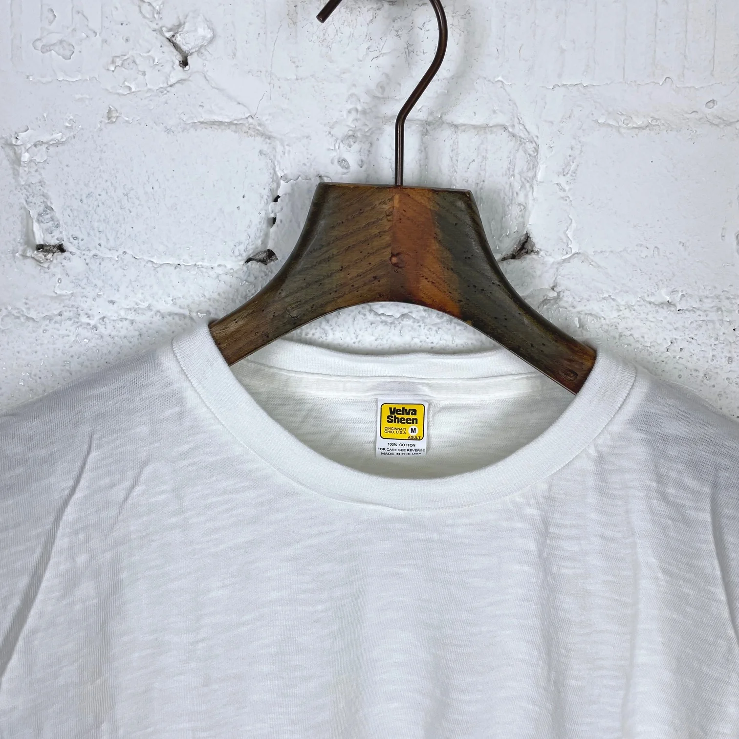 velva sheen | rolled s-s tee white - Image 3